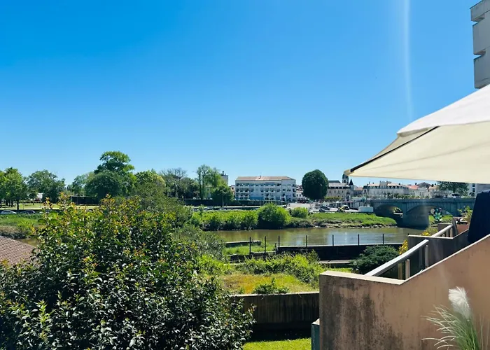 Les Rives D'acqs * Dax